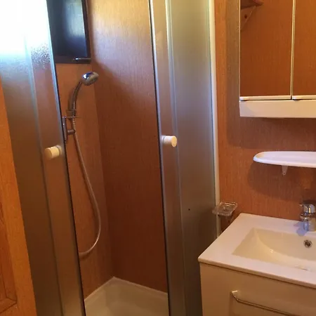 Apartment Economique 4 Pers - 1* - Animaux Admis - Centre Village - Fr-1-445-75 Montgenevre